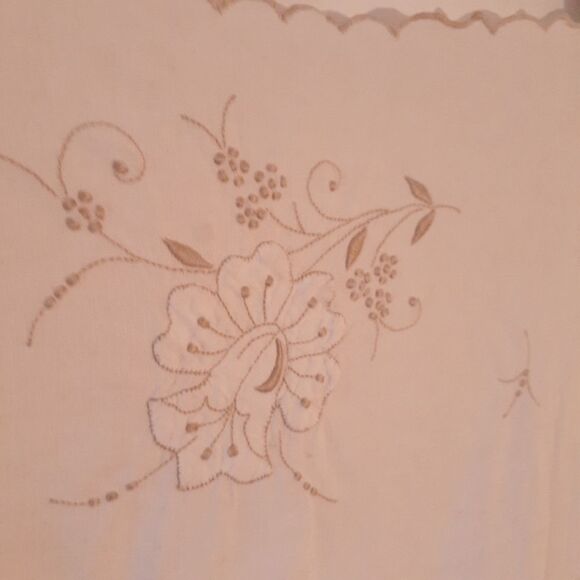 100% linen vintage table cloth Runner scarf embroidered handmade tablecloth - Picture 1 of 4